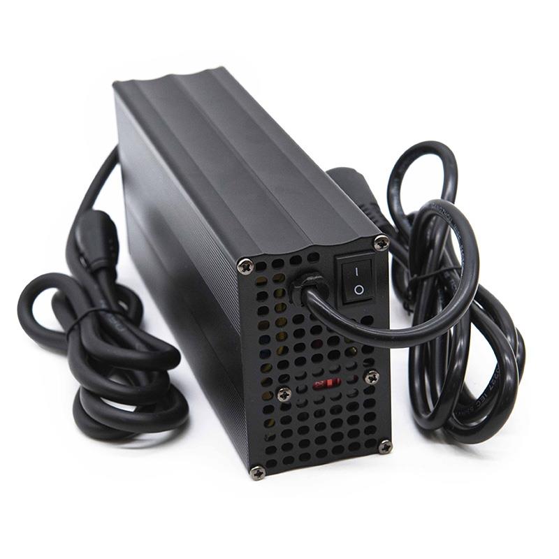 Cargador 72V (salida 83v) 5A