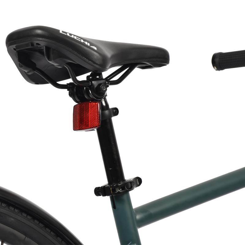 Bicicleta eléctrica urbana Atria azul claro 700c con marco de acero y frenos de disco