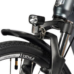 Bicicleta eléctrica urbana Antares blanca 700C con marco de acero y frenos de disco