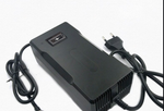 CHARGEUR 42V 5A POUR NINEBOT MAX